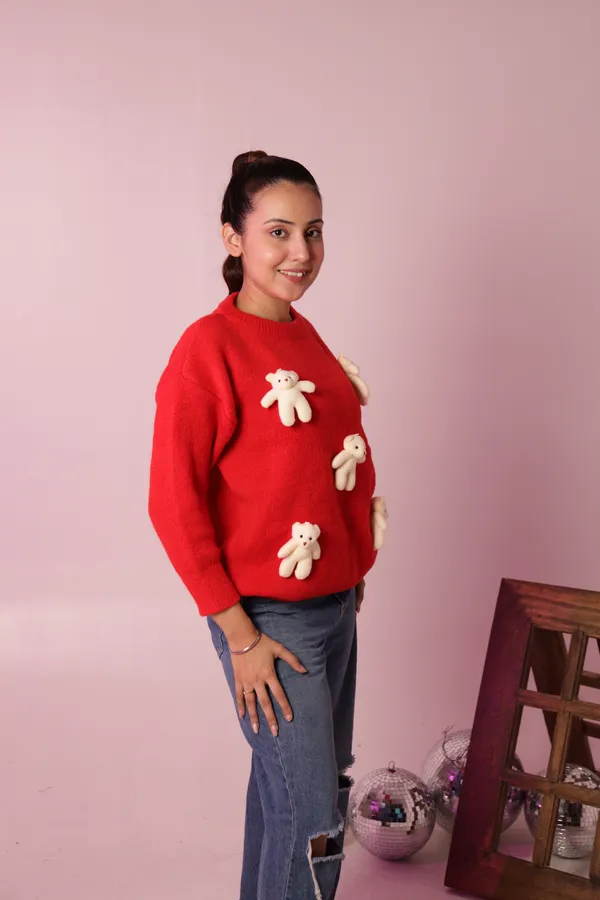Red_Teddy_Applique_Sweatshirt_for_Women