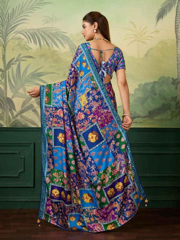 Blue_Chinon_Floral_Printed_Saree_With_Unstitched_Blouse_For_Women