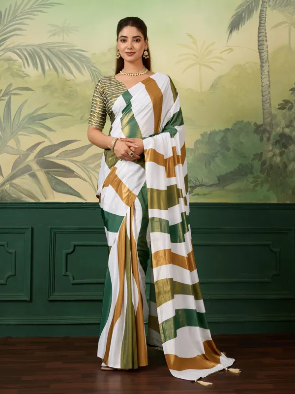 Multicolour_Crepe_Silk_Wave_Stripe_Print_Saree_For_Women