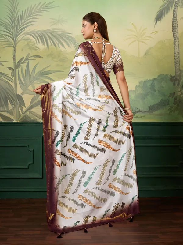 White_Crepe_Silk_Printed_Saree_For_Women