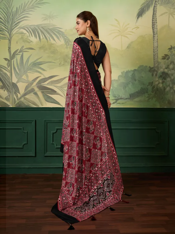 Maroon_Chinon_Printed_Ethnic_Saree_For_Women