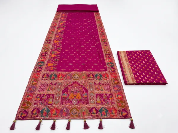 Magenta_Pashmina_Silk_Traditional_Print_Saree_With_Blouse_Piece_For_Women