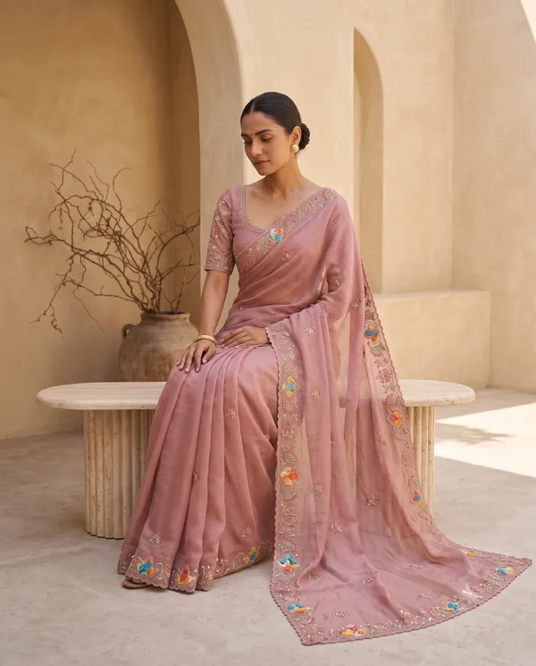 Pink_Crystal_Chiffon_Embroidered_Saree_With_Blouse_Piece_For_Women