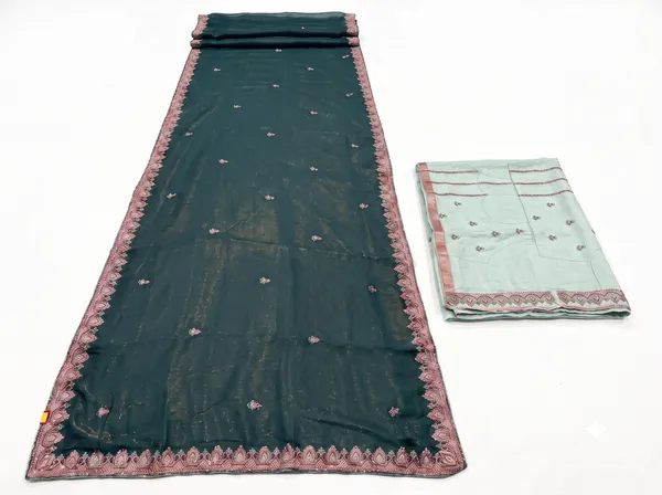 Green_Chocolate_Silk_Floral_Embroidered_Saree_With_Blouse_Piece_For_Women