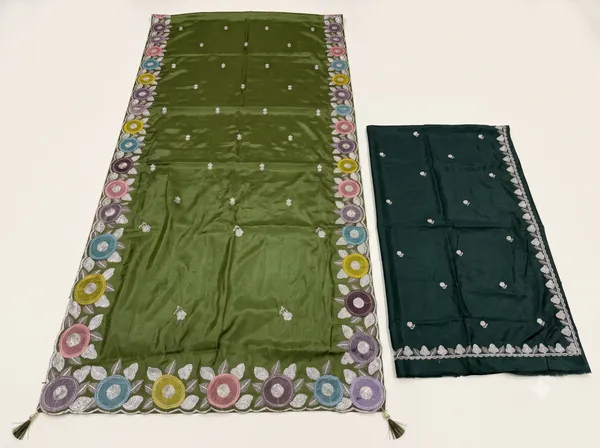 Green_H.O_Silk_Embellished_Saree_With_Blouse_Piece_For_Women