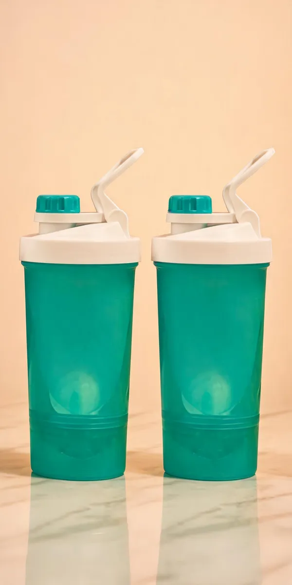 Green_Bpa-Free_Plastic_Sports_Water_Bottle_With_Flip_Straw_-_Pack_of_2