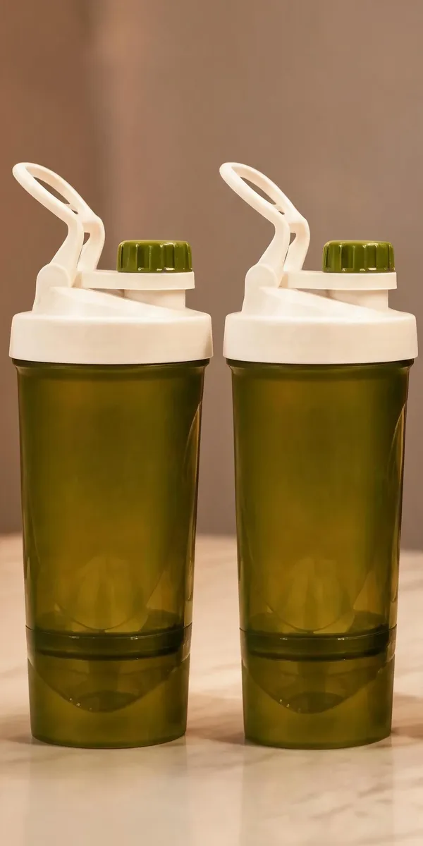 Green_Bpa-Free_Plastic_Sports_Water_Bottle_With_Flip_Straw_-_Pack_of_2