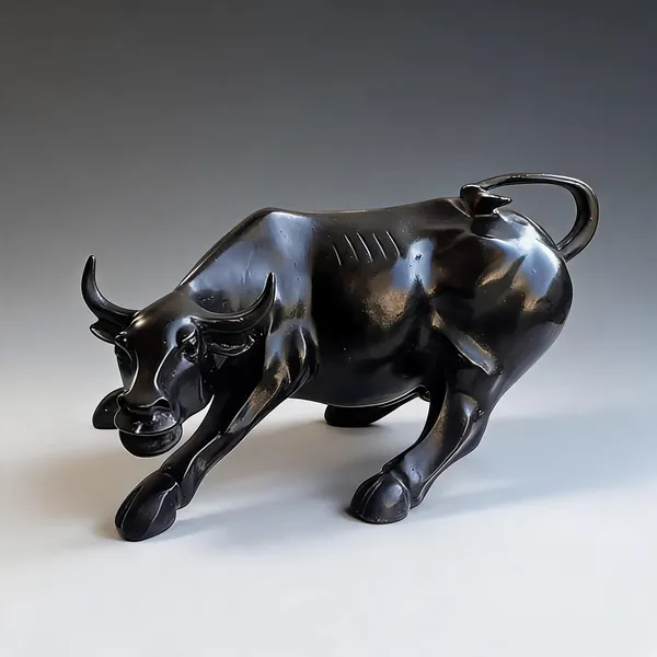 Polyresin_Geometric_Charging_Bull_Statue_Black_Gloss
