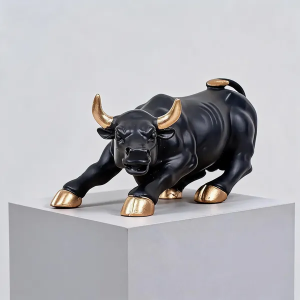 Polyresin_Charging_Bull_Showpiece_Black_Golden_Gloss