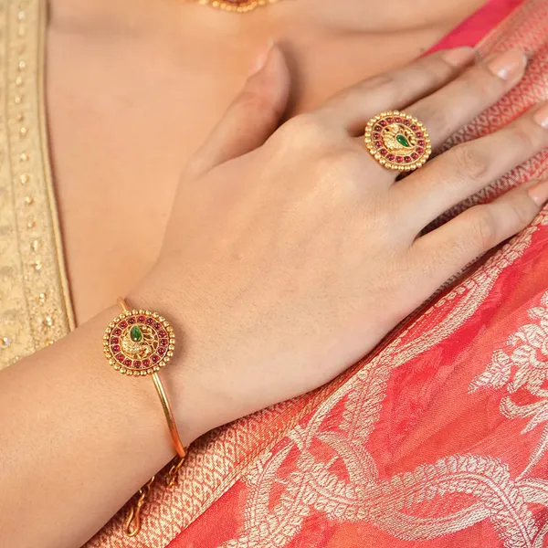Antique_Gold_Jewellery_Combo_Choker_Earrings_Bracelet_Ring_Default_Title