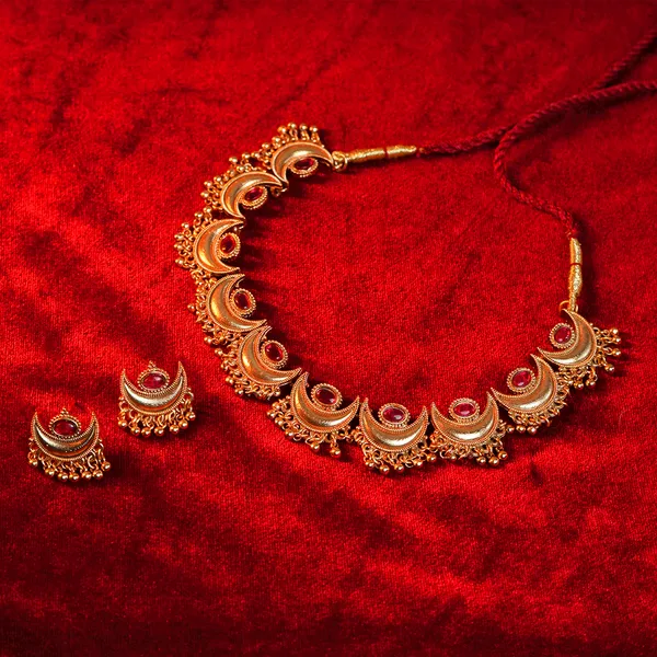 Ardhchand_Rubi_Necklace_Default_Title