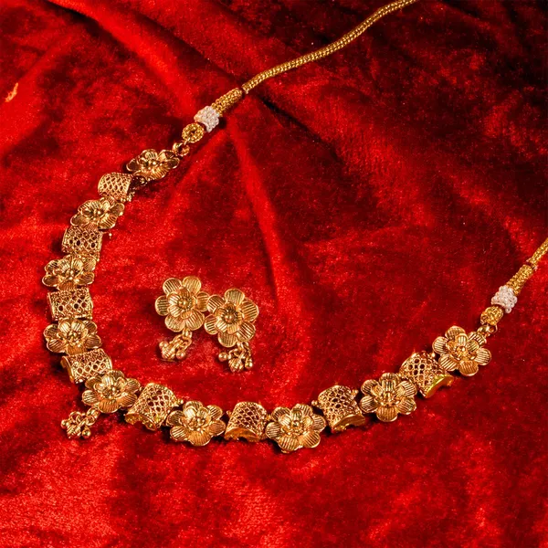 Flower_Antique_Necklace_Default_Title