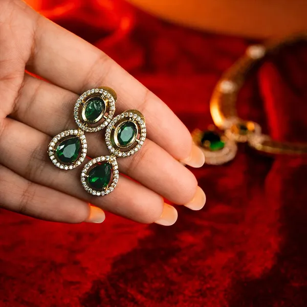 Noor_Green_Charm_Necklace_Set_Default_Title