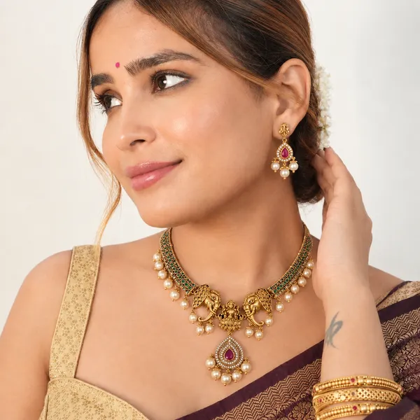 Goddess_Laxmi_With_Elephant_Motive_Necklace_Default_Title