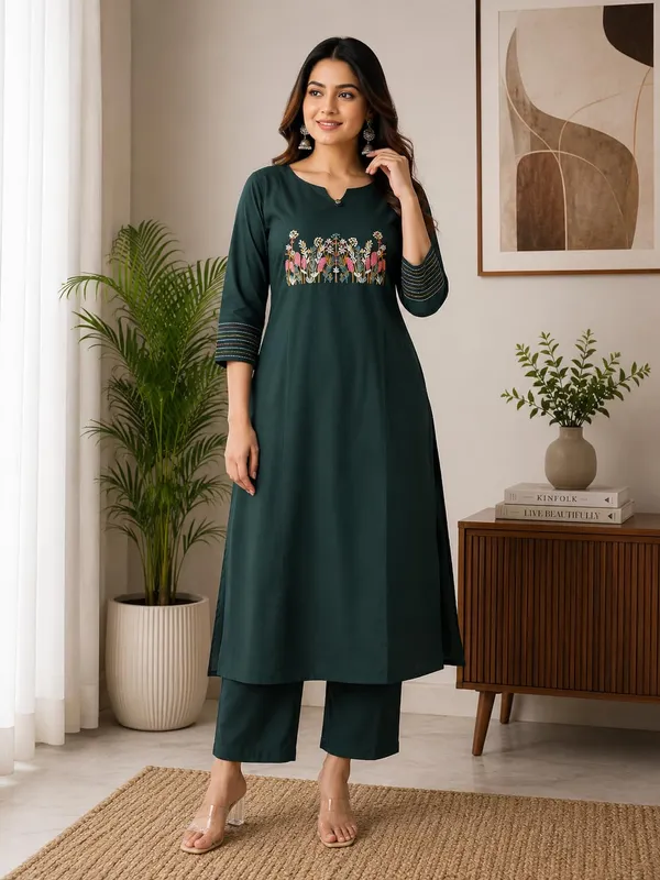 Women_S_Cotton_Embroidered_Kurti_With_Pant_Set