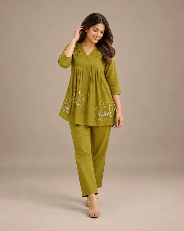 Women_S_Cotton_Anarkali_Kurta_With_Pant_Set