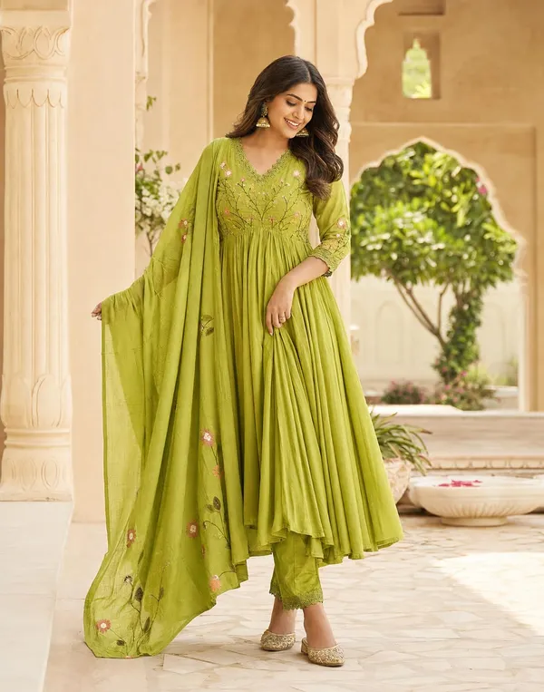 Women_S_Cotton_Embroidered_Anarkali_Kurti_With_Pant_And_Dupatta_Set