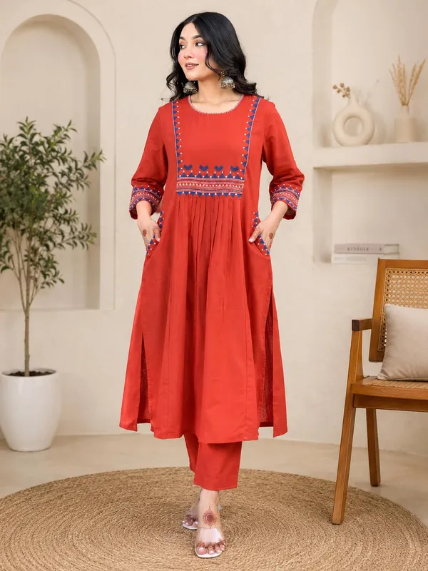 Women_S_Rayon_Embroidered_Kurti_With_Pant_Set_End