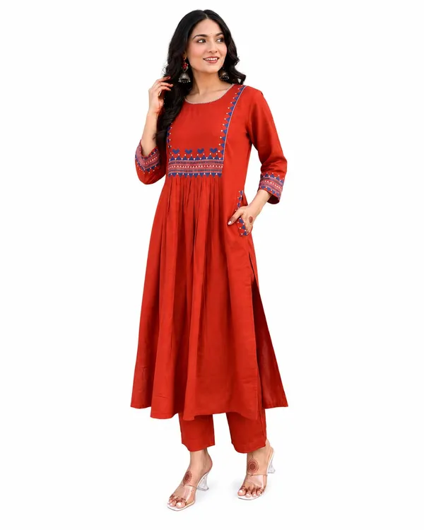 Women_S_Rayon_Embroidered_Kurti_With_Pant_Set_End