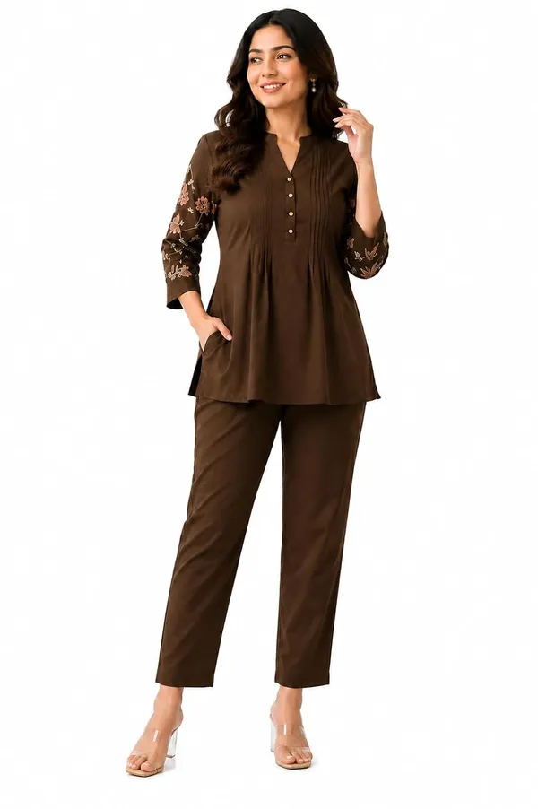 Women_S_Cotton_Embroidered_Kurti_With_Pant_Set