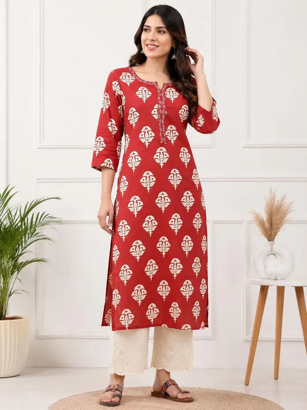 Women_S_Rayon_Printed_Kurti_With_Pant_Set