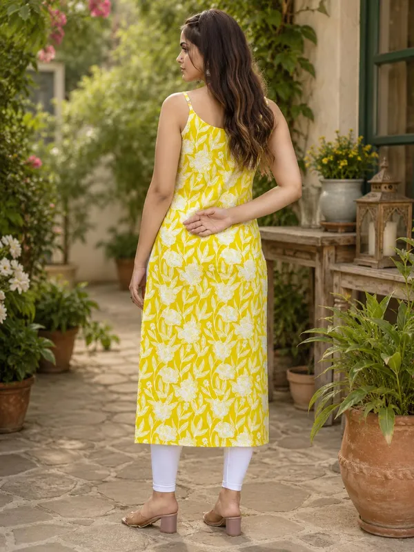 Women_S_Rayon_Kurti_Set