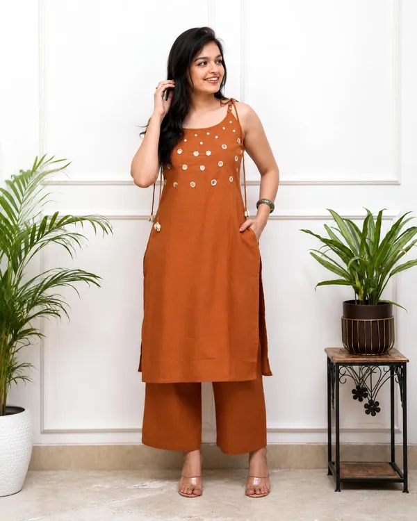 Women_S_Cotton_Embroidery_Kurti_With_Pant_Set