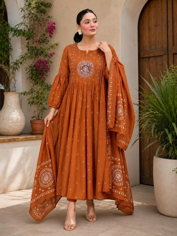Women_S_Cotton_Embroidered_Anarkali_Kurti_With_Dupatta_Set