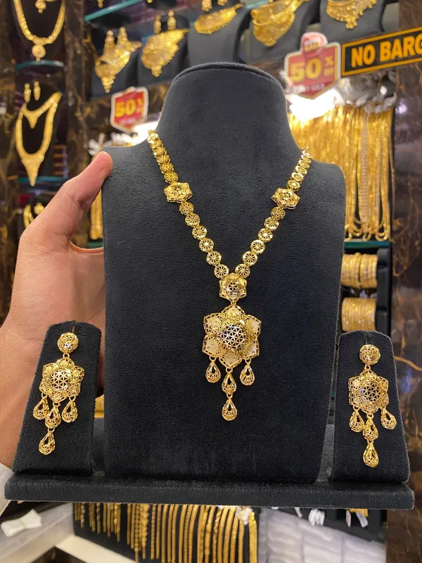 Turkish_Style_Middle_Set_Full_Gold