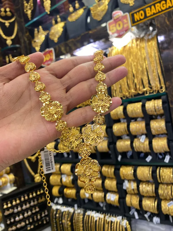Turkish_Style_Middle_Set_Full_Gold