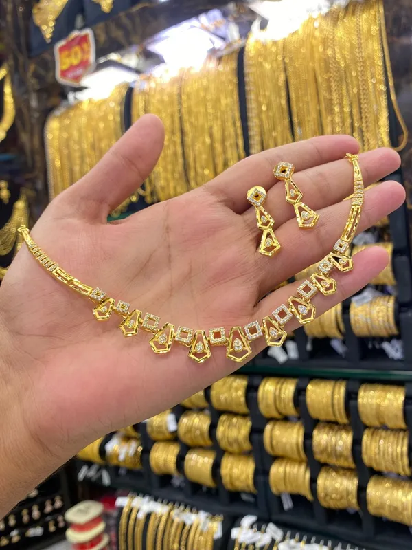 Statement_Neck_Set_Cz_Stone_Gold_Plated