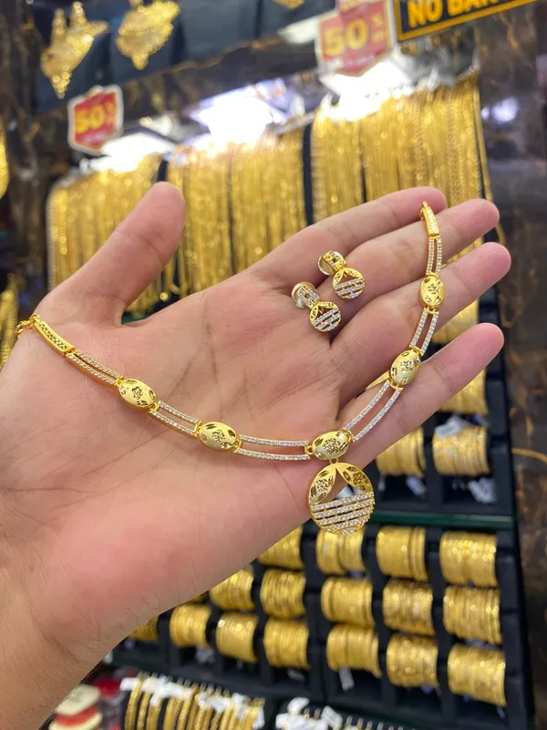 Statement_Neck_Set_Cz_Stone_Gold_Plated