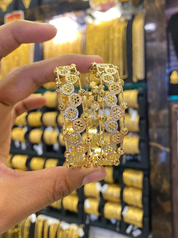 Arabic_Style_Bangle_Sparkling_Ball