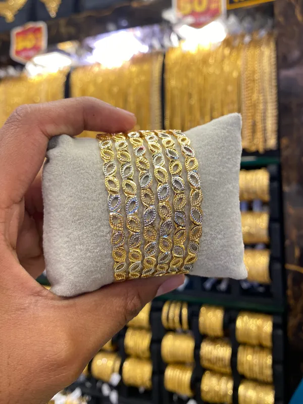 Arabic_Bangle_Set_Of_6_Sleek_Style
