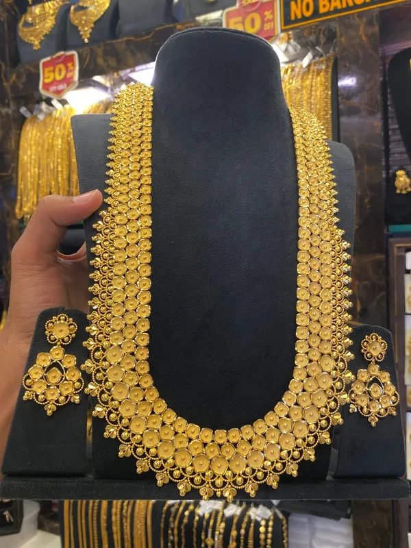 18K_Plated_Honey_Comb_Design_Calcutta_Style_Heavy_Bridal_Set