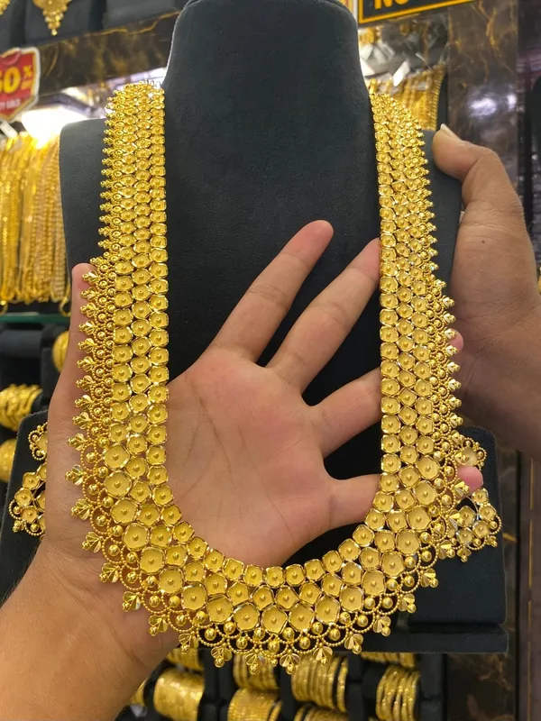 18K_Plated_Honey_Comb_Design_Calcutta_Style_Heavy_Bridal_Set