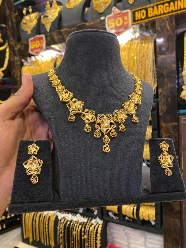 Turkish_Style_Floral_Neck_Set