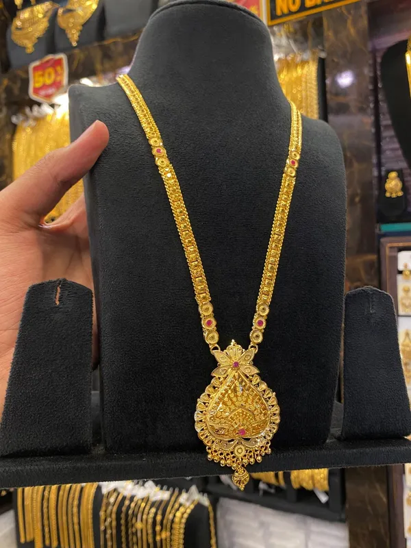 Calcutta_Style_Middle_Haram_Set_Gold_Plated