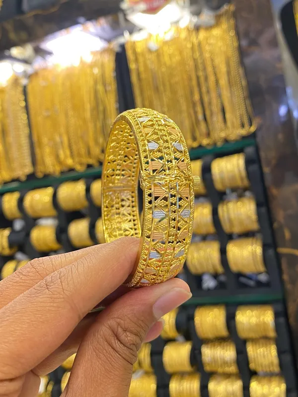 Tri_Colour_Screw_Kada_Bangle_1Pcs