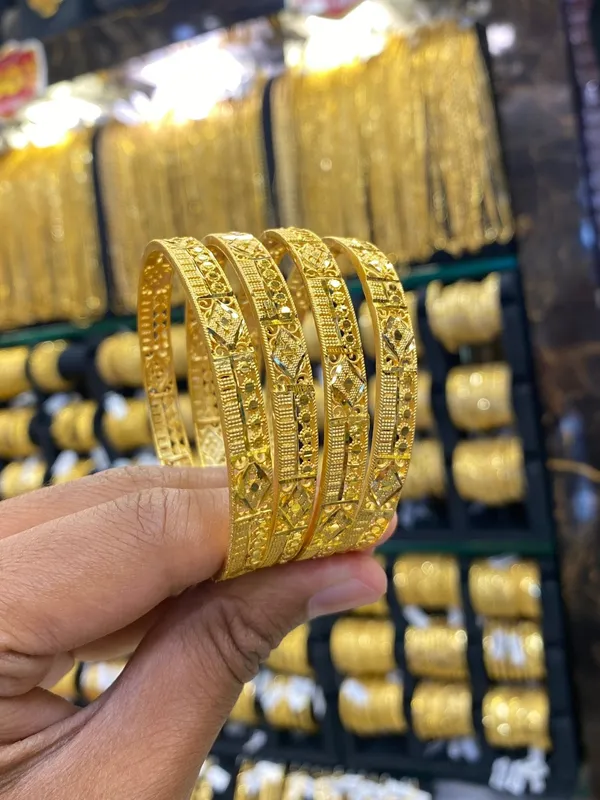 Gold_Plated_Bangles_Set_Of_4