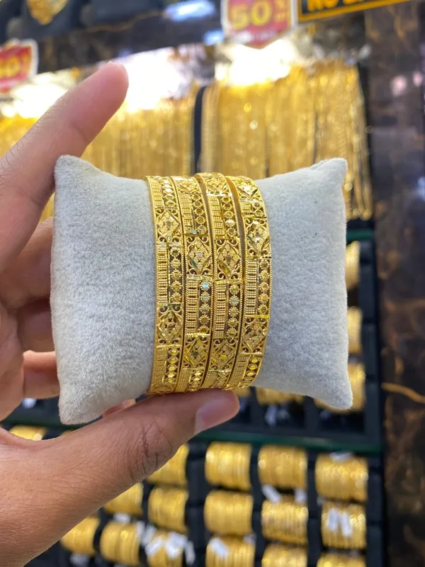 Gold_Plated_Bangles_Set_Of_4