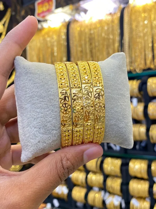 Gold_Plated_Bangle_Set_Of_4