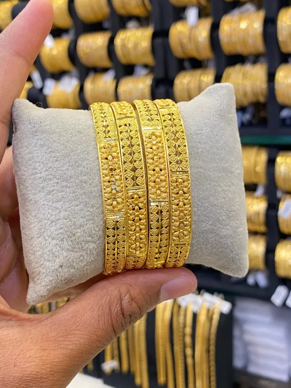 Gold_Plated_Bangles_Set_Of_4