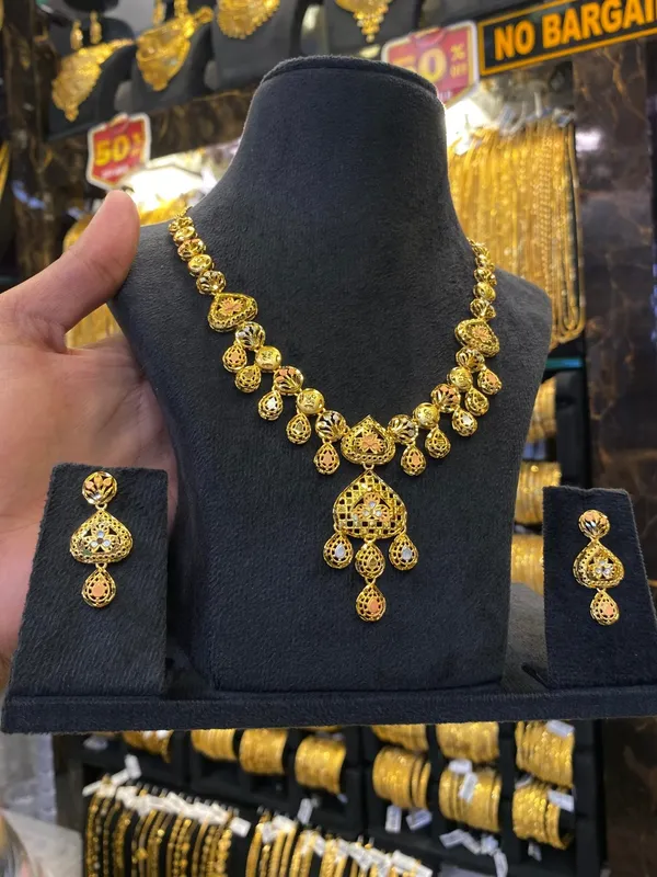 Turkish_Style_Neck_Set_Tri_Mix_Gold_Plated