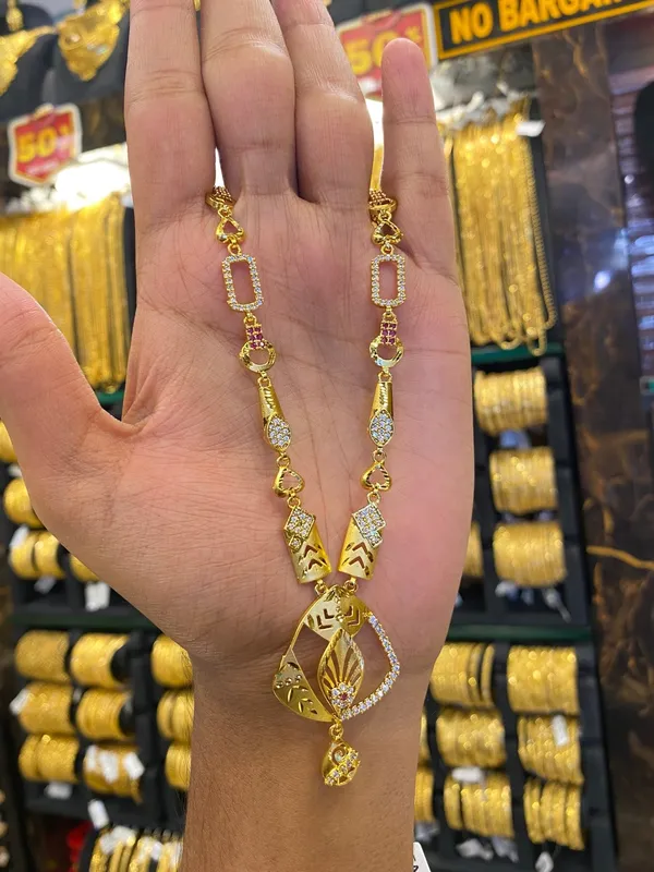 Statement_Sleek_Long_Set_Gold_Plated