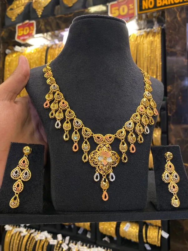 Turkish_Style_Neck_Set_Tri_Mix_Gold_Plated