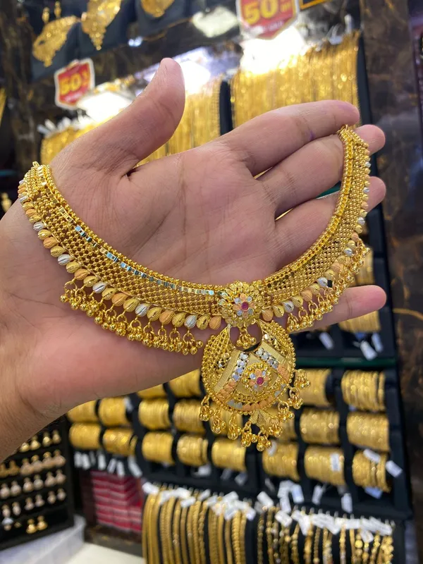 Calcutta_Style_Neck_Set_Tri_Mix_Gold_Plated