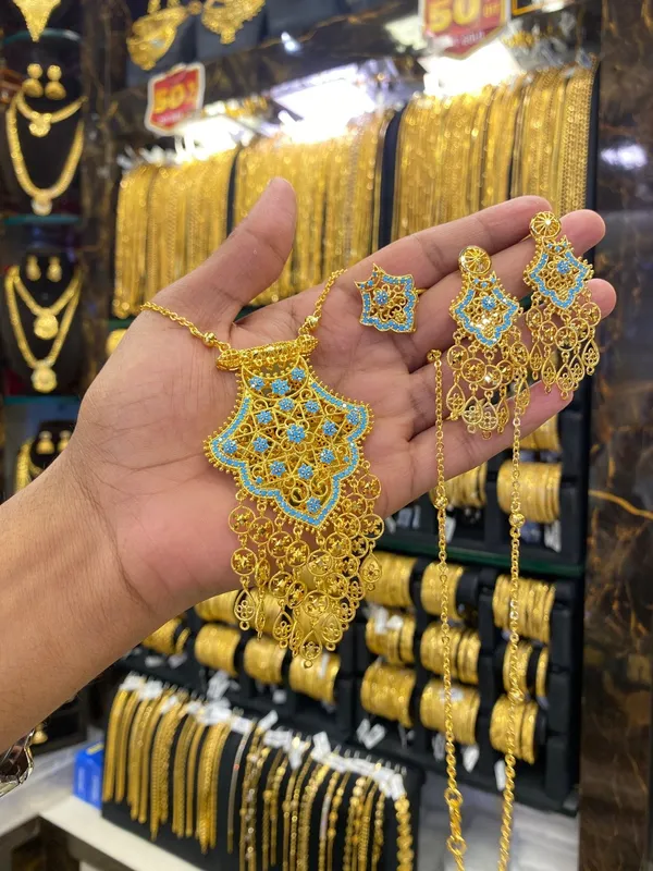 Kuwaiti_Style_Chain_Set_With_Ring_Gold_Plated