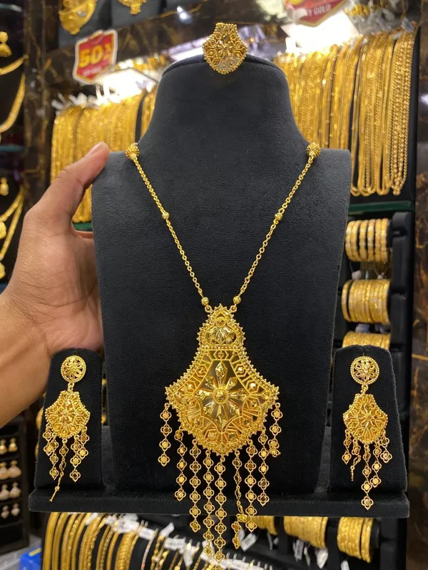 Kuwaiti_Style_Chain_Set_Gold_Plated