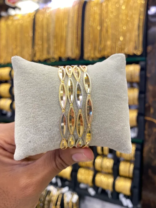 Arabic_Style_Bangle_4Pcs_Sleek_Type_Rodhium_Plated